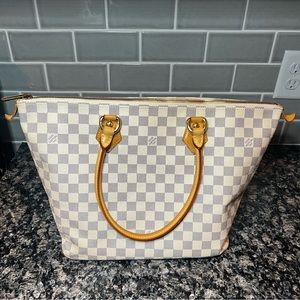 🤍Louis Vuitton🤍 Damier Azur Saleya Tote